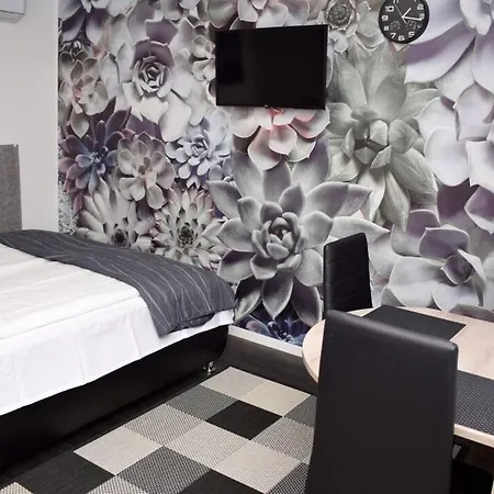 Trendi Apartman Siófok Buitenkant foto